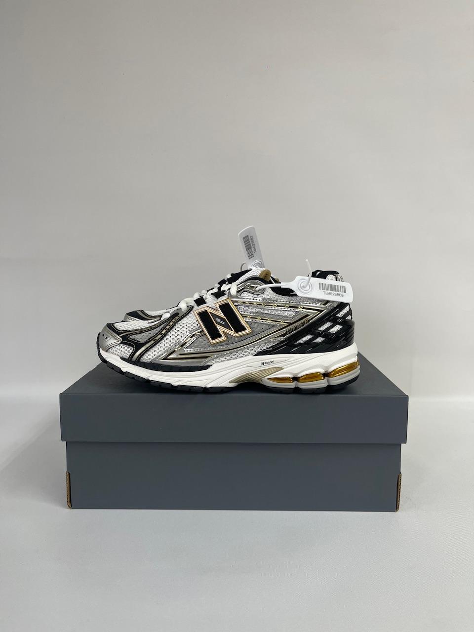 New Balance 1906R White Mettalic Gold Men’s