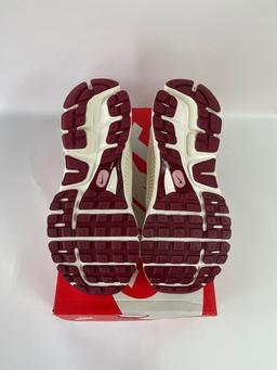 Nike Zoom Vomero 5 Valentine’s Day Women